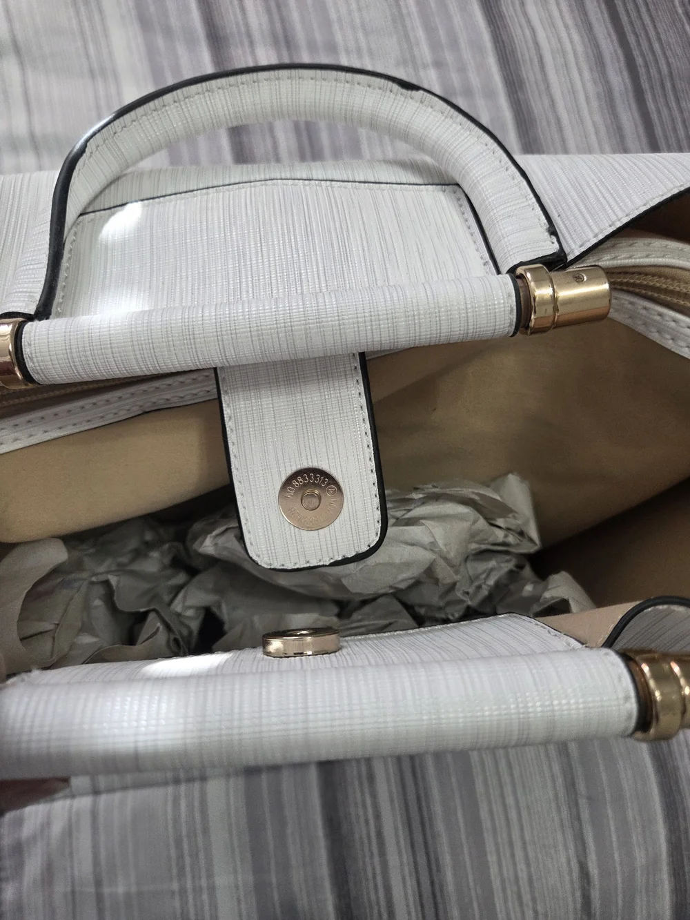 Chic Off-White Textured Satchel Tote with Gold Hardware